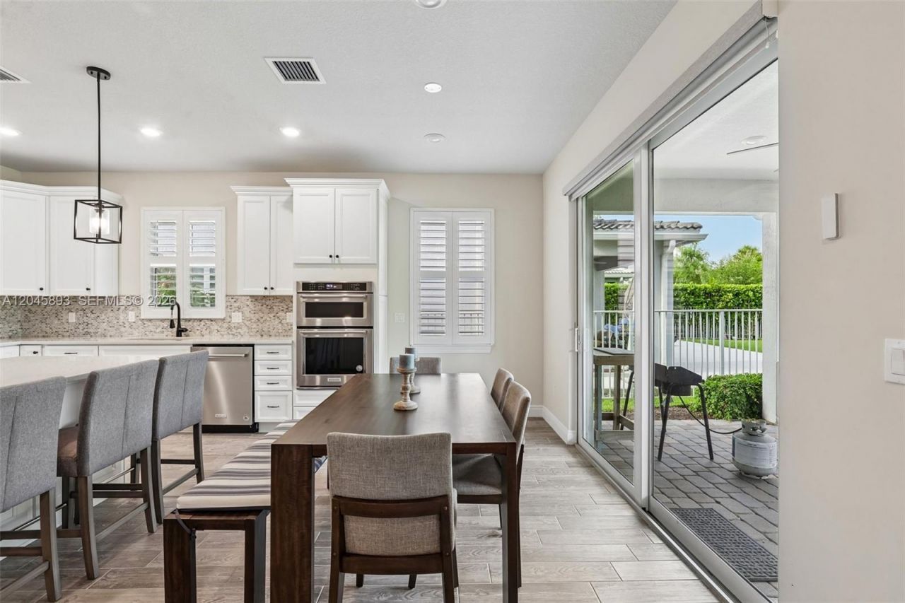 1636 Trailhead Ter , Hollywood, FL 33021 Photo