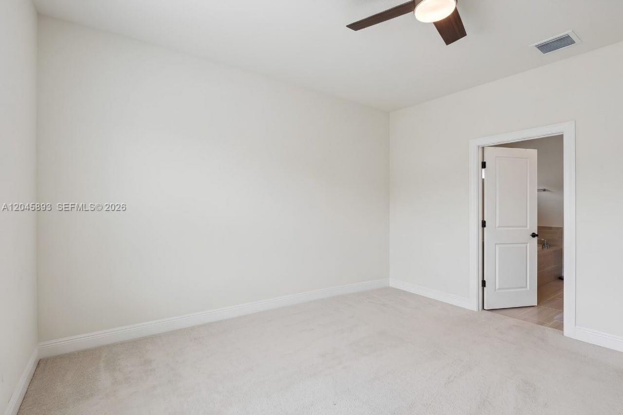 1636 Trailhead Ter , Hollywood, FL 33021 Photo