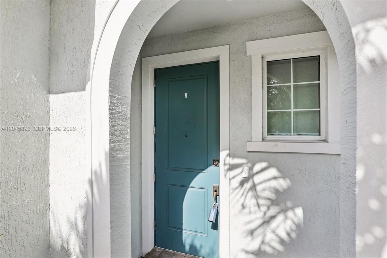 1636 Trailhead Ter, Hollywood, FL 33021 Photo
