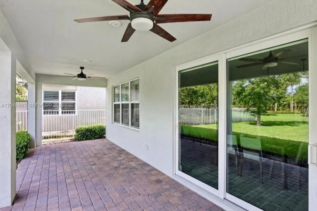 1636 Trailhead Ter , Hollywood, FL 33021 Photo