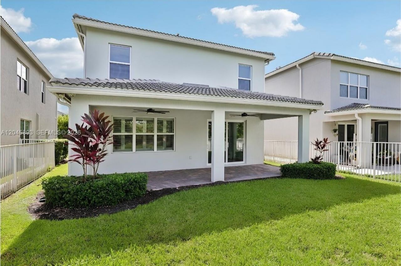 1636 Trailhead Ter , Hollywood, FL 33021 Photo