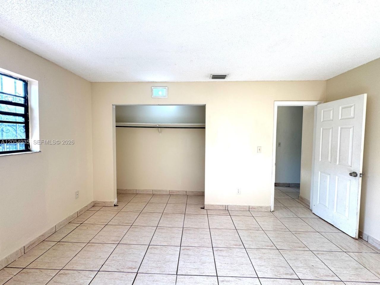 7715 NW 2nd Ct, Miami, FL 33150 Photo