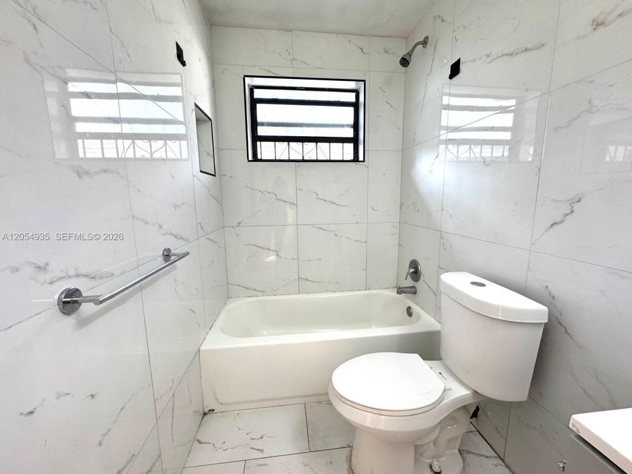7715 NW 2nd Ct, Miami, FL 33150 Photo