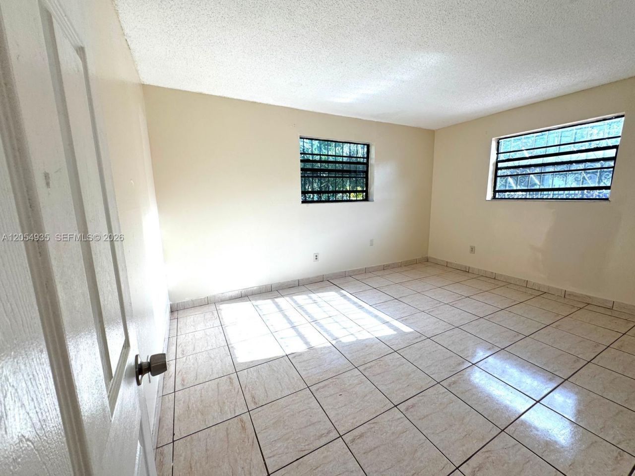 7715 NW 2nd Ct, Miami, FL 33150 Photo