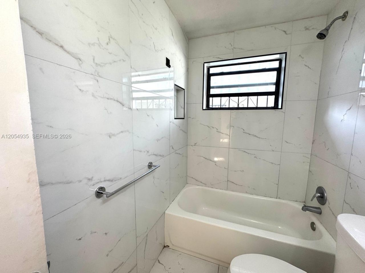 7715 NW 2nd Ct, Miami, FL 33150 Photo