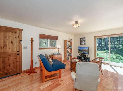 1864 Mewuk Drive, South Lake Tahoe, CA 96150 Photo