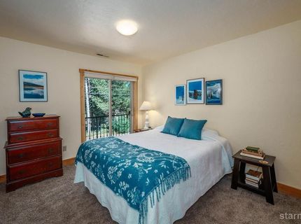 1864 Mewuk Drive, South Lake Tahoe, CA 96150 Photo