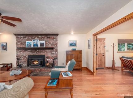 1864 Mewuk Drive, South Lake Tahoe, CA 96150 Photo