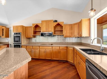 905 Thoroughbred Circle, Reno, NV 89508 Photo