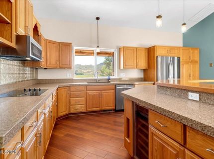 905 Thoroughbred Circle, Reno, NV 89508 Photo