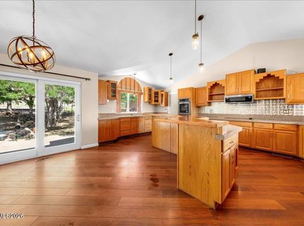 905 Thoroughbred Circle, Reno, NV 89508 Photo
