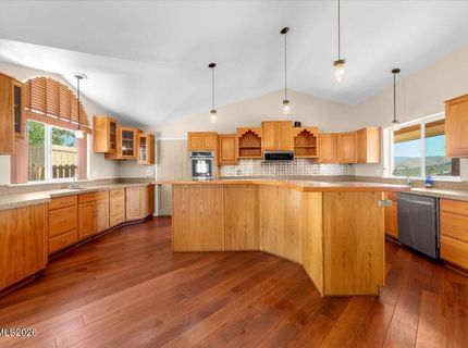 905 Thoroughbred Circle, Reno, NV 89508 Photo