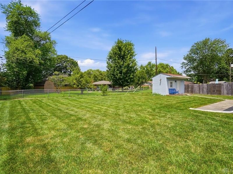 203 Brookside Drive, Brookville, OH 45309 Photo 28