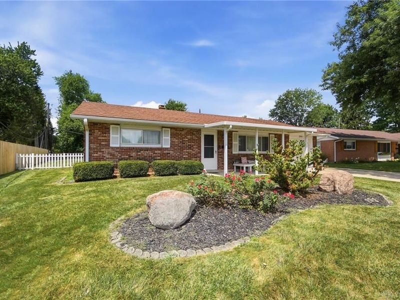 203 Brookside Drive, Brookville, OH 45309 Photo 3