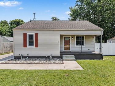 54218 N Ironwood Road, South Bend, IN 46635