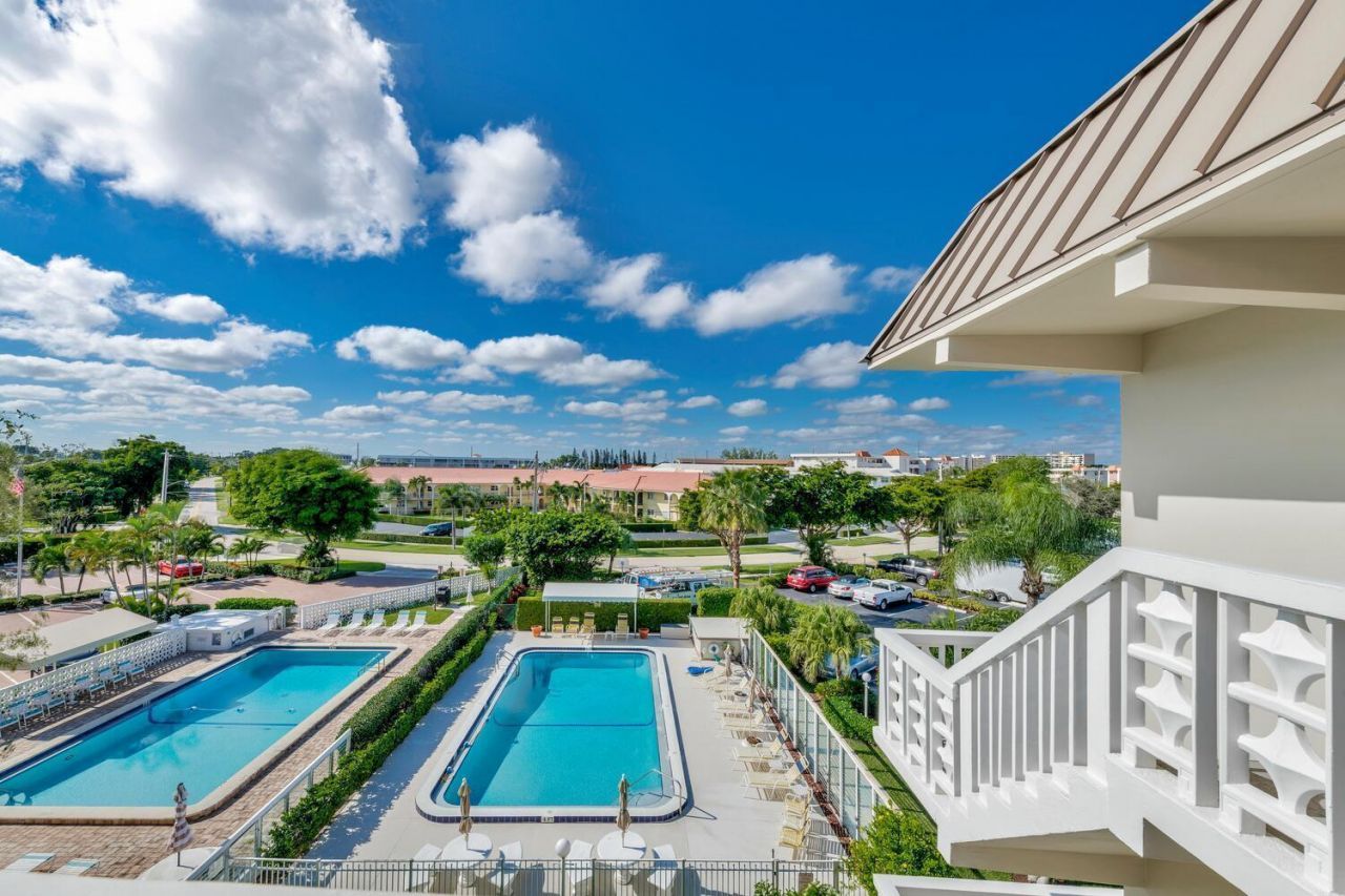52 Yacht Club Drive, Unit 309, North Palm Beach, FL 33408 Photo