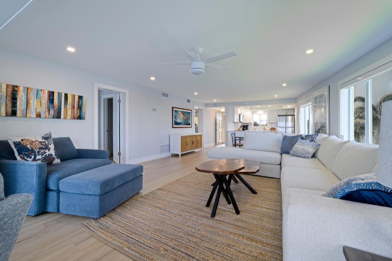 52 Yacht Club Drive, Unit 309, North Palm Beach, FL 33408 Photo