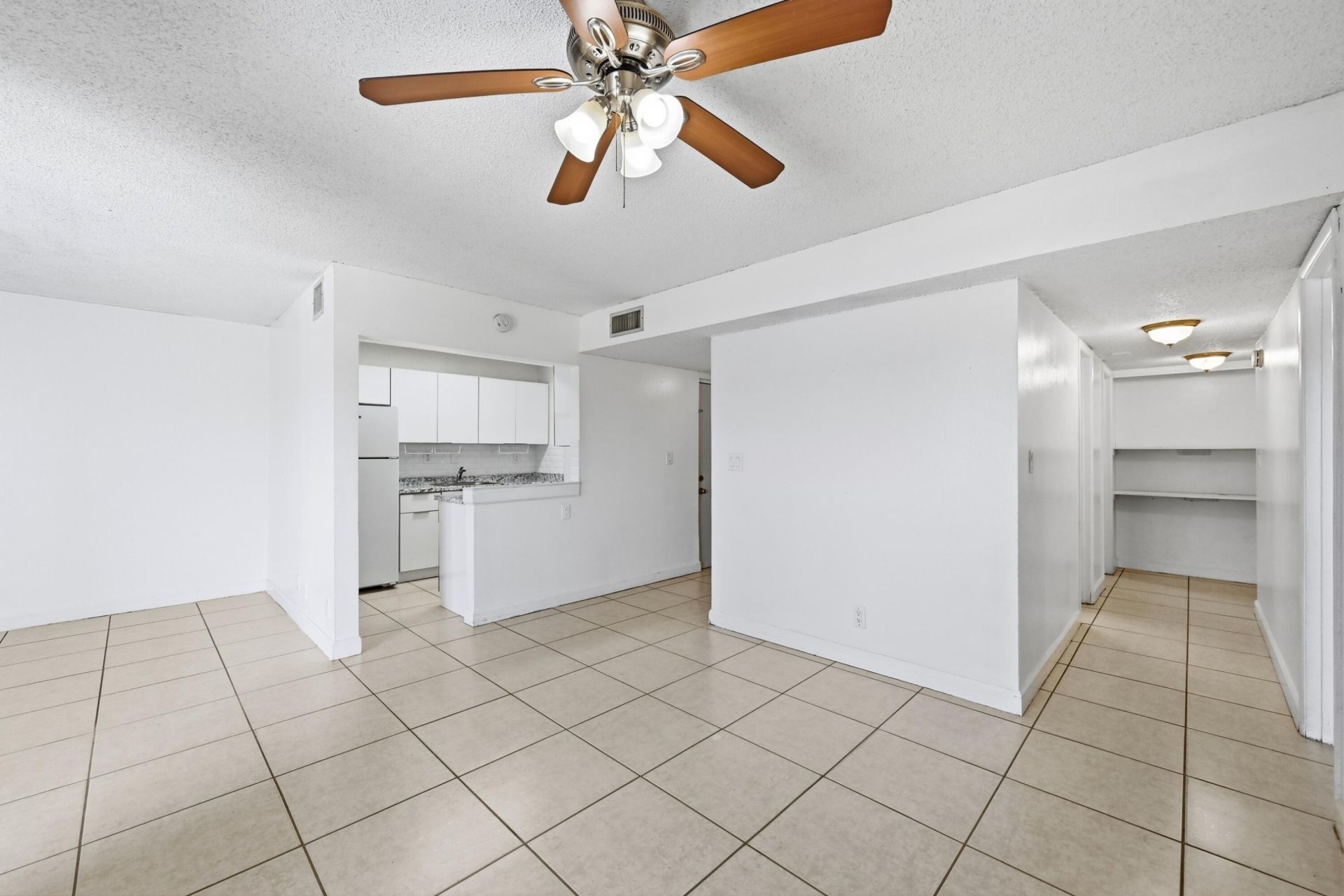 505 S Pine Island Road, Unit B310, Plantation, FL 33324 Photo