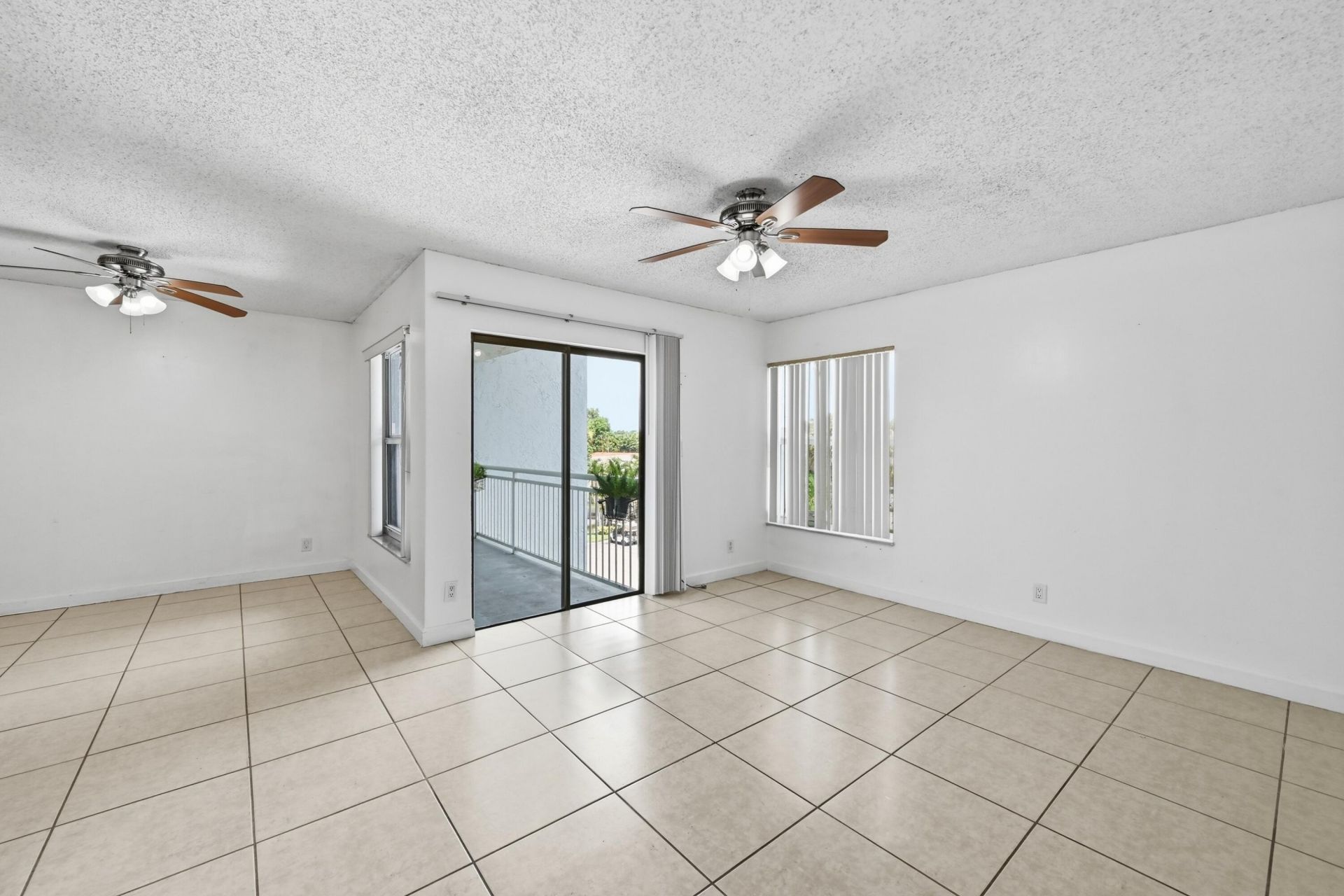 505 S Pine Island Road, Unit B310, Plantation, FL 33324 Photo