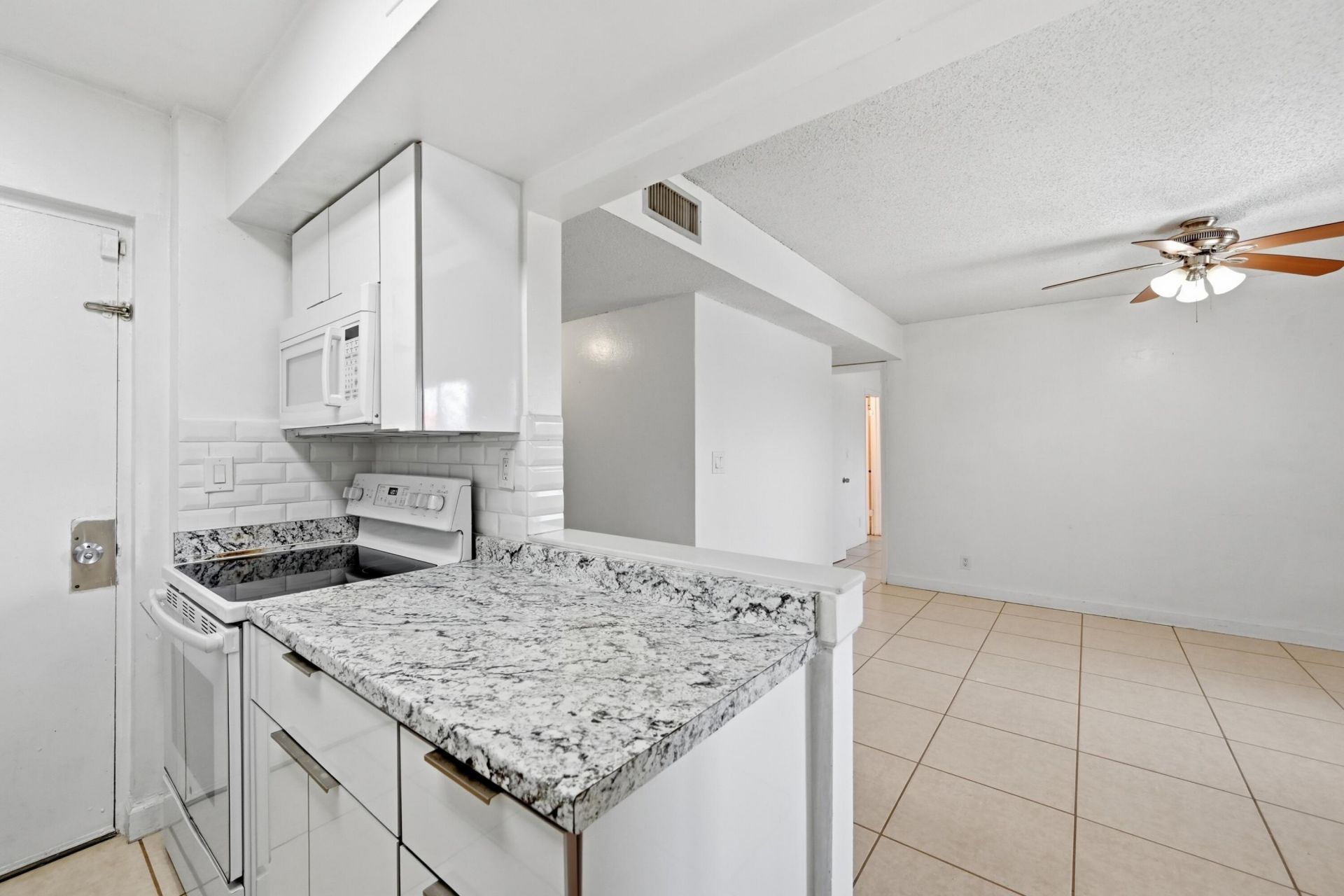 505 S Pine Island Road, Unit B310, Plantation, FL 33324 Photo