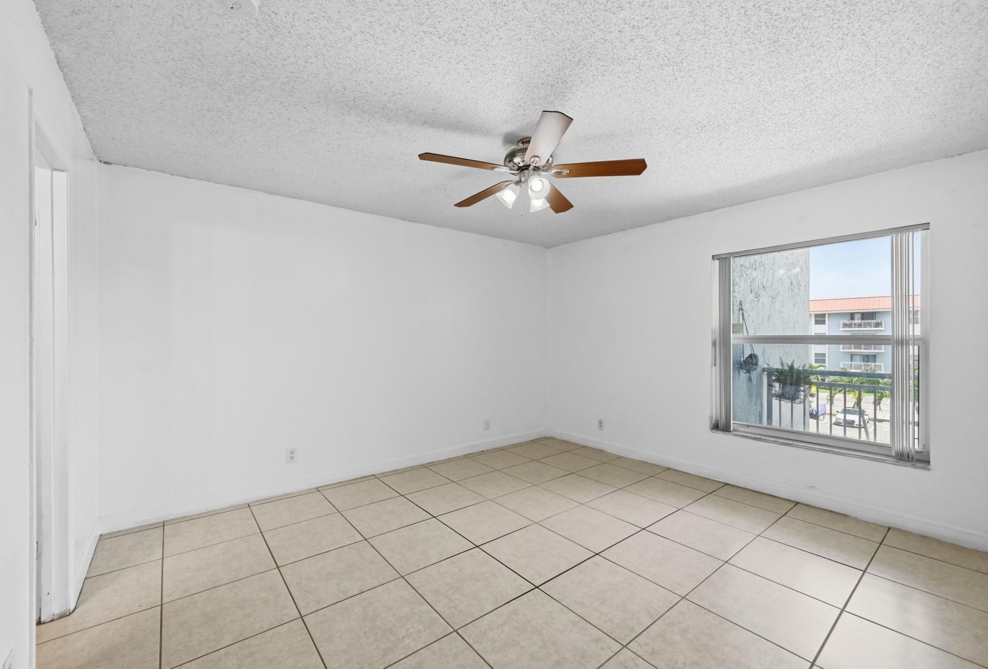 505 S Pine Island Road, Unit B310, Plantation, FL 33324 Photo