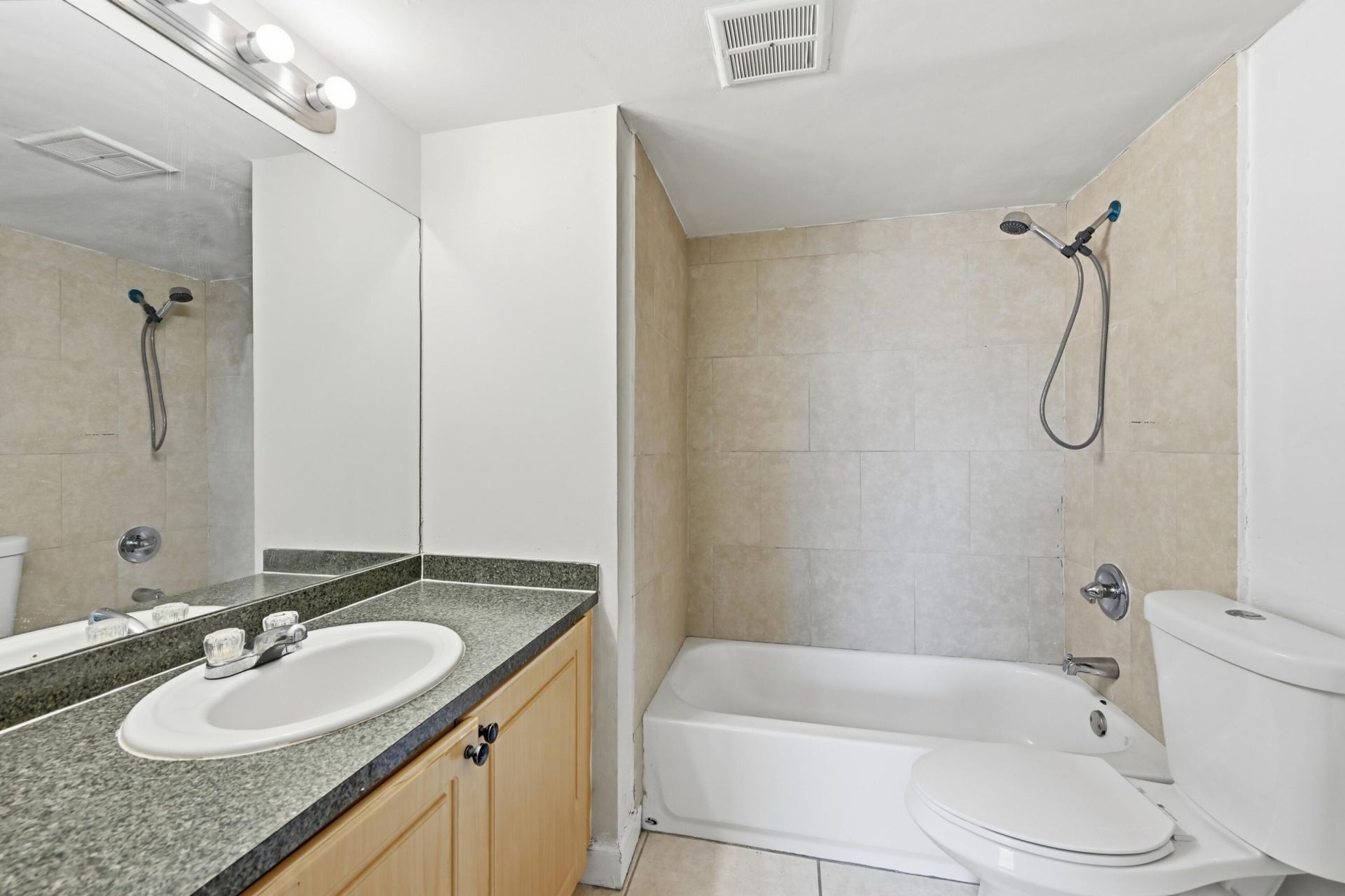 505 S Pine Island Road, Unit B310, Plantation, FL 33324 Photo