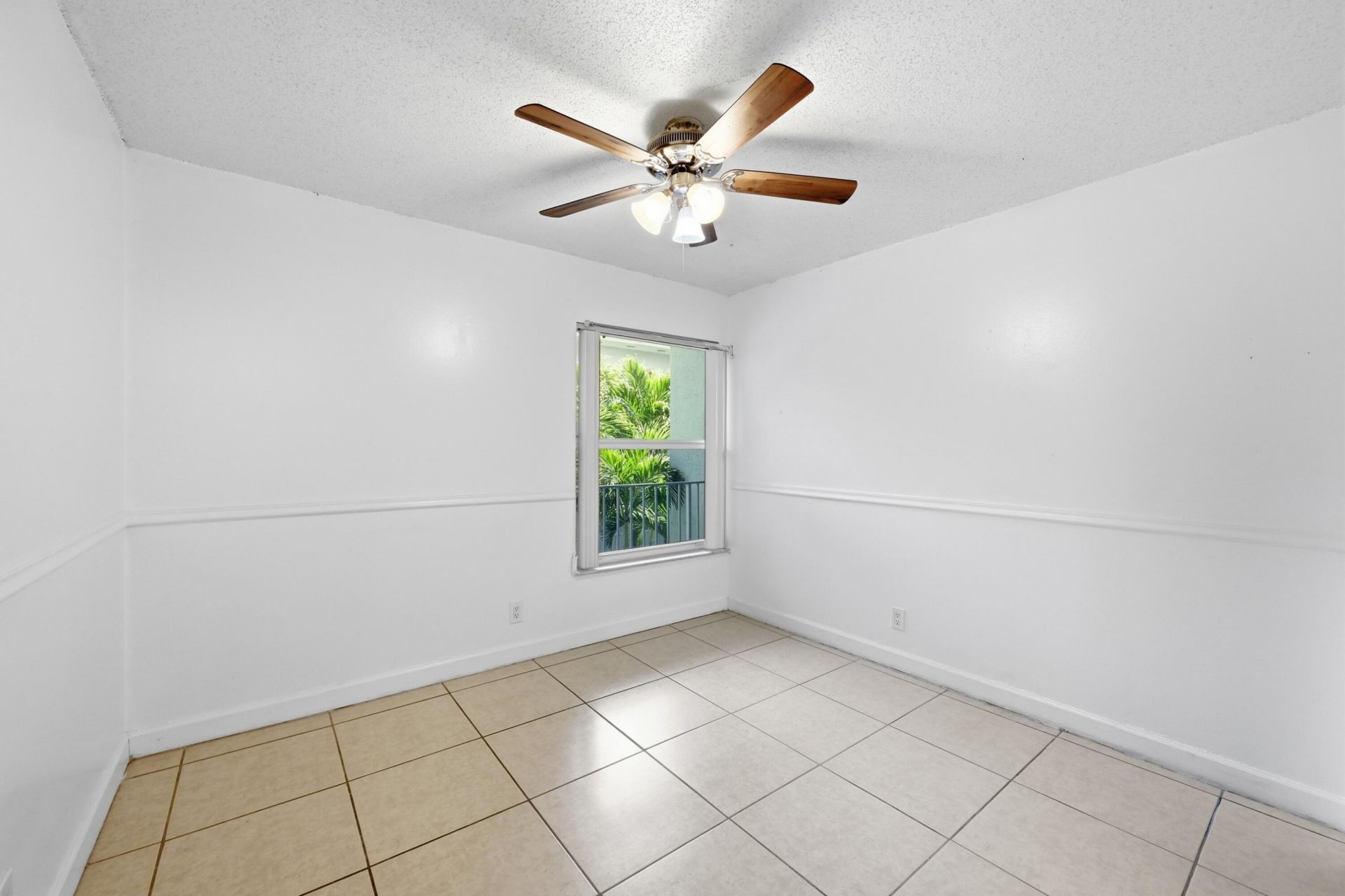 505 S Pine Island Road, Unit B310, Plantation, FL 33324 Photo