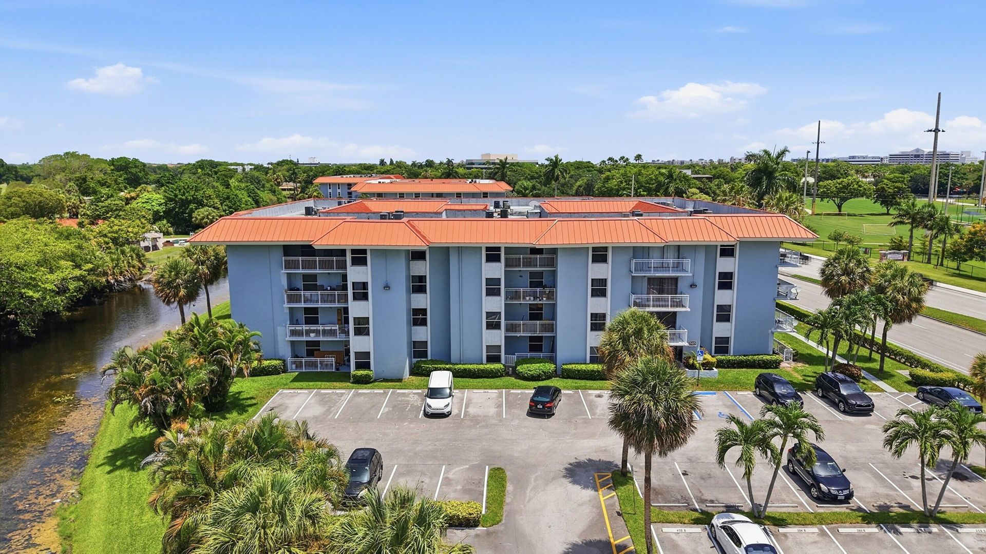 505 S Pine Island Road, Unit B310, Plantation, FL 33324 Photo