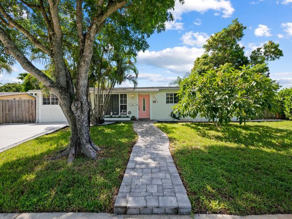 12104 Hillman Drive, Palm Beach Gardens, FL 33410