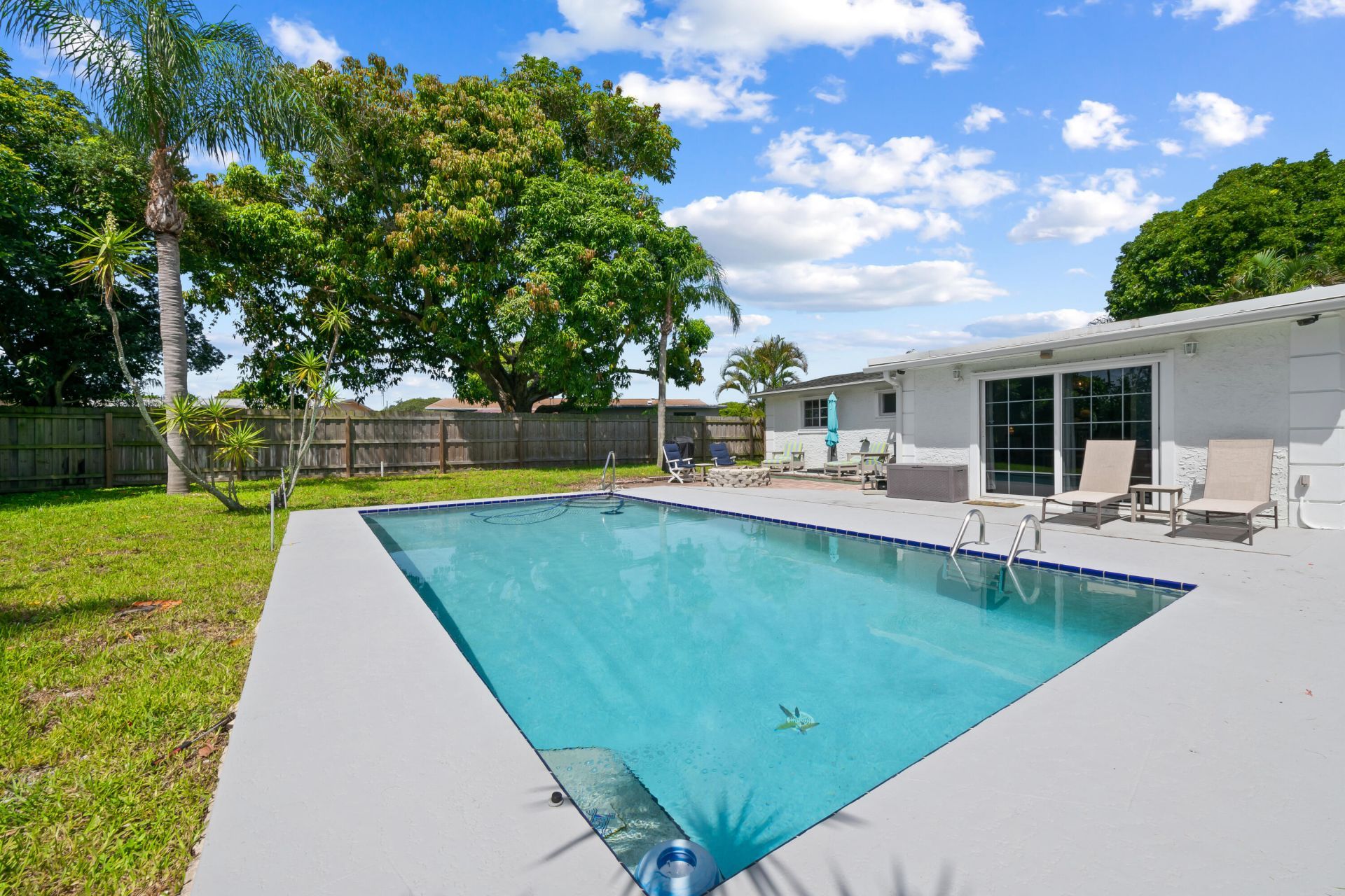 12104 Hillman Drive, Palm Beach Gardens, FL 33410 Photo