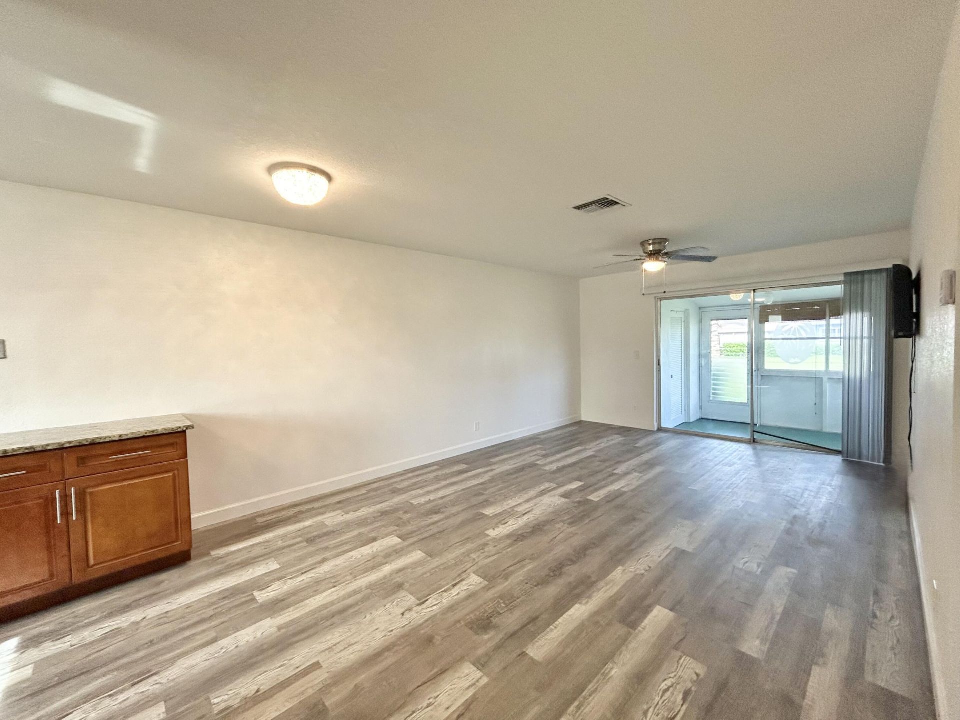 2844 Crosley Drive E, Unit C, West Palm Beach, FL 33415 Photo