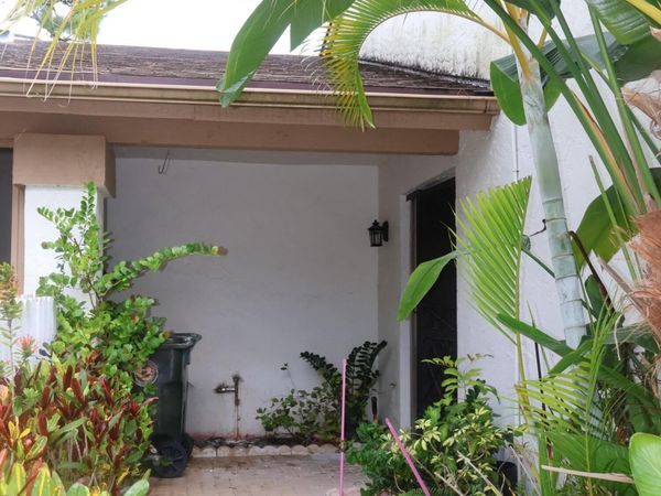 6102 WOODLAKE Boulevard, Greenacres, FL 33463