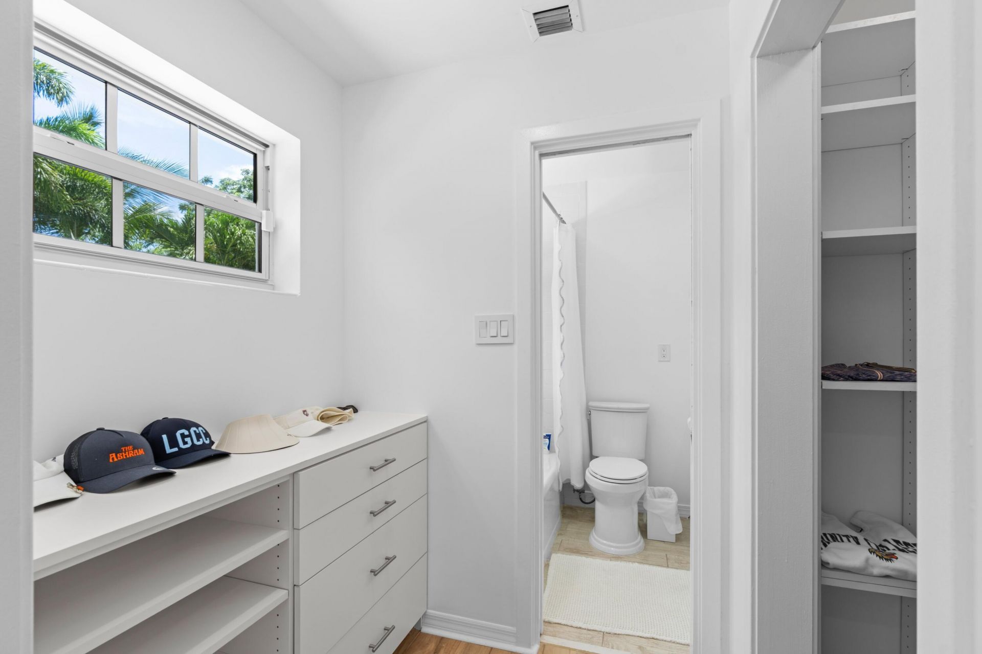233 Maryland Drive, Lake Worth Beach, FL 33460 Photo
