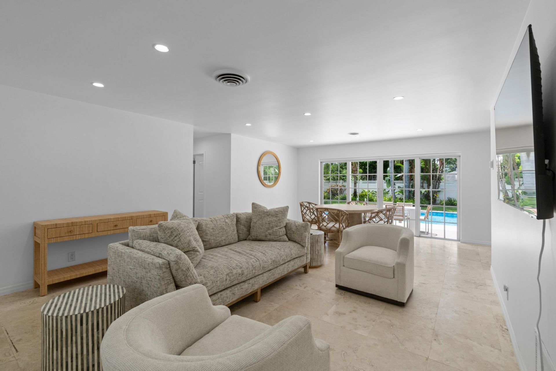 233 Maryland Drive, Lake Worth Beach, FL 33460 Photo