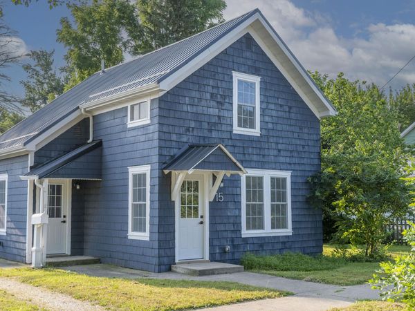 15 S State Street, Niles, MI 49120