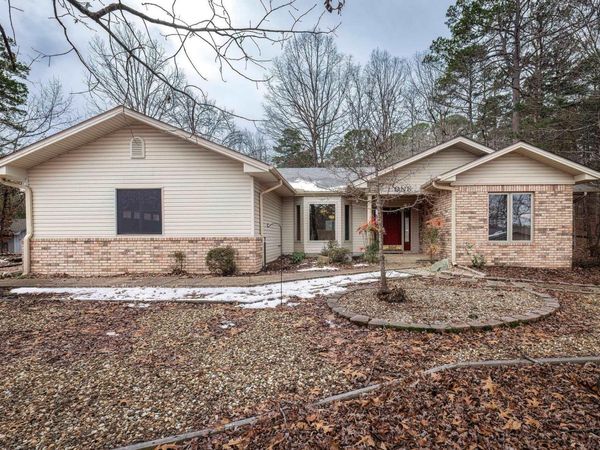 1 Valedero Ln, Hot Springs Village, AR 71909