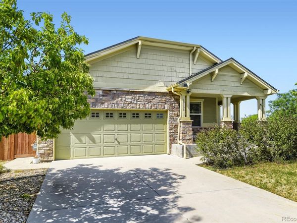 25293 E 5th Avenue, Aurora, CO 80018