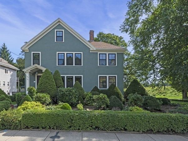 141 Oakley Road, Unit 141, Belmont, MA 02478