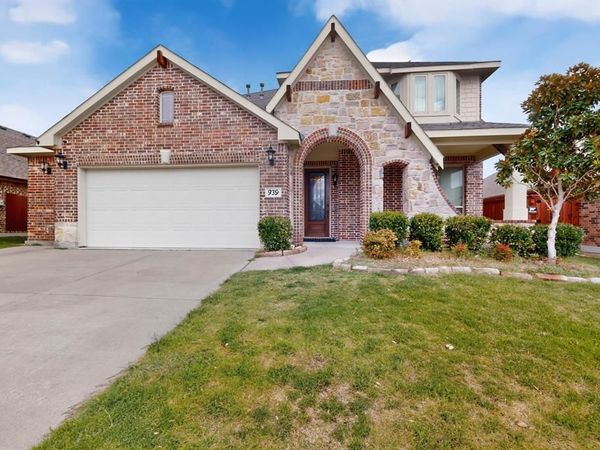 939 Mangrove Drive, Fate, TX 75087