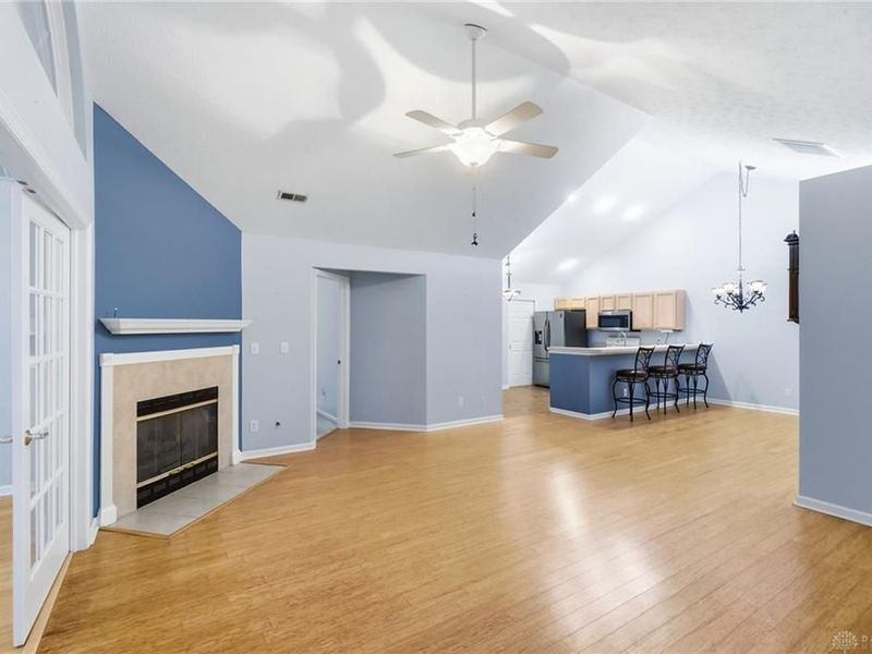 2690 Prestwick Village Circle, Springfield, OH 45503 Photo 10