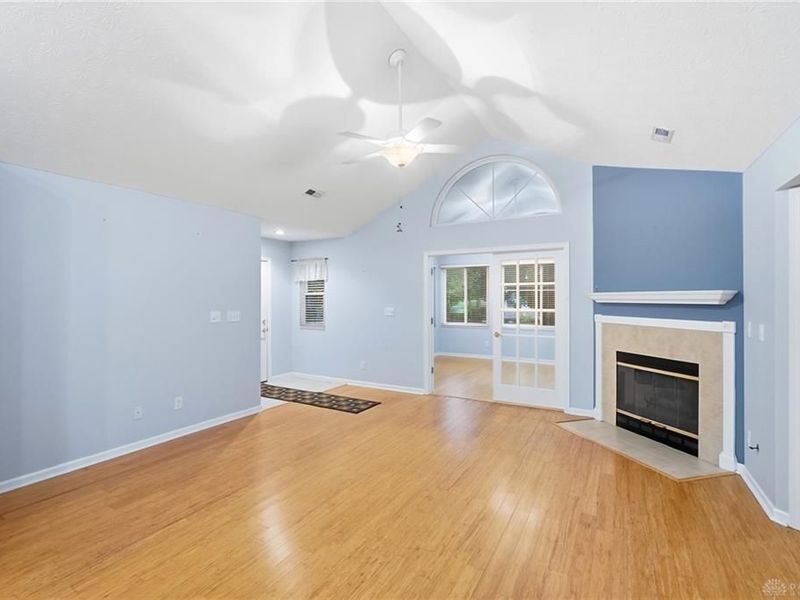 2690 Prestwick Village Circle, Springfield, OH 45503 Photo 12