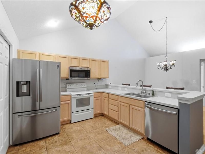 2690 Prestwick Village Circle, Springfield, OH 45503 Photo 22