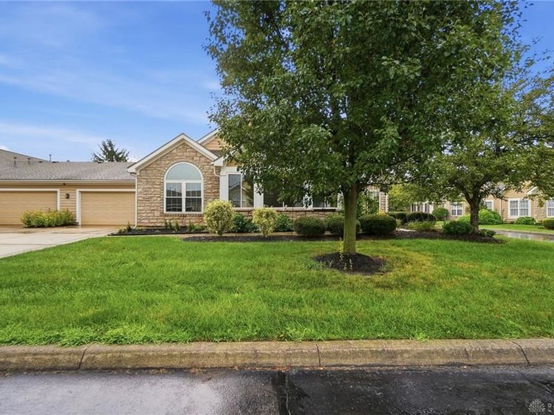 2690 Prestwick Village Circle, Springfield, OH 45503 Photo 3