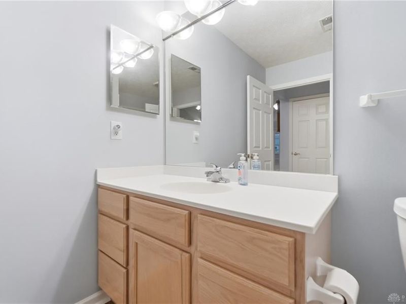 2690 Prestwick Village Circle, Springfield, OH 45503 Photo 30