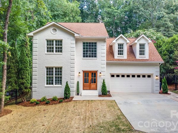9438 Valley Road , Charlotte, NC 28270