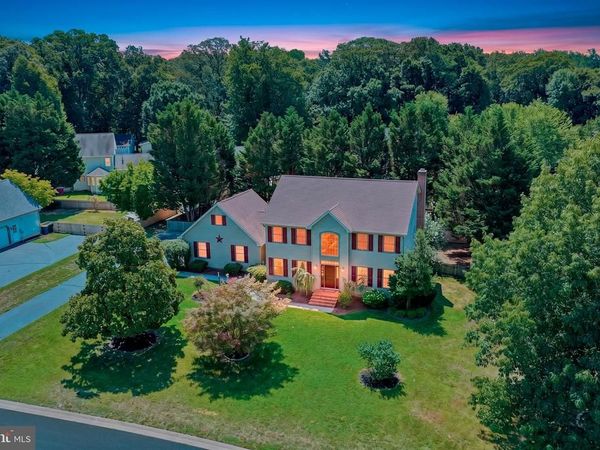 26 COOL SPRINGS DRIVE , DOVER, DE 19901