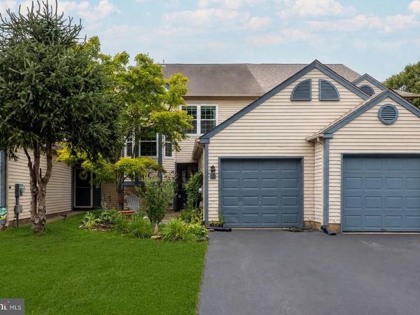 15 WILLOW BEND DRIVE, HAMILTON, NJ 08690