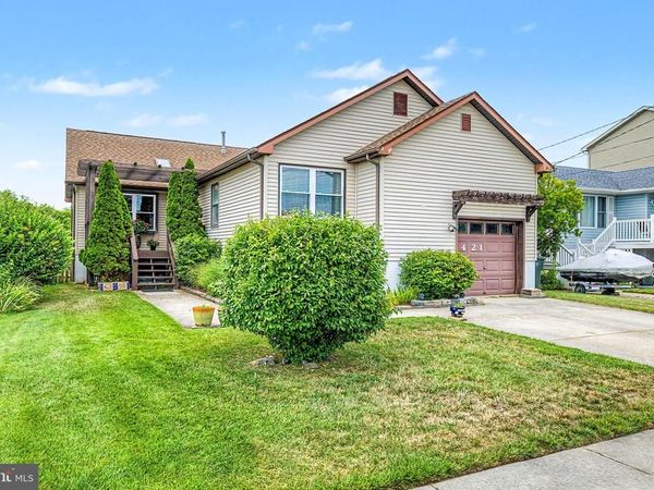 1421 SHERIDAN BOULEVARD , BRIGANTINE, NJ 08203