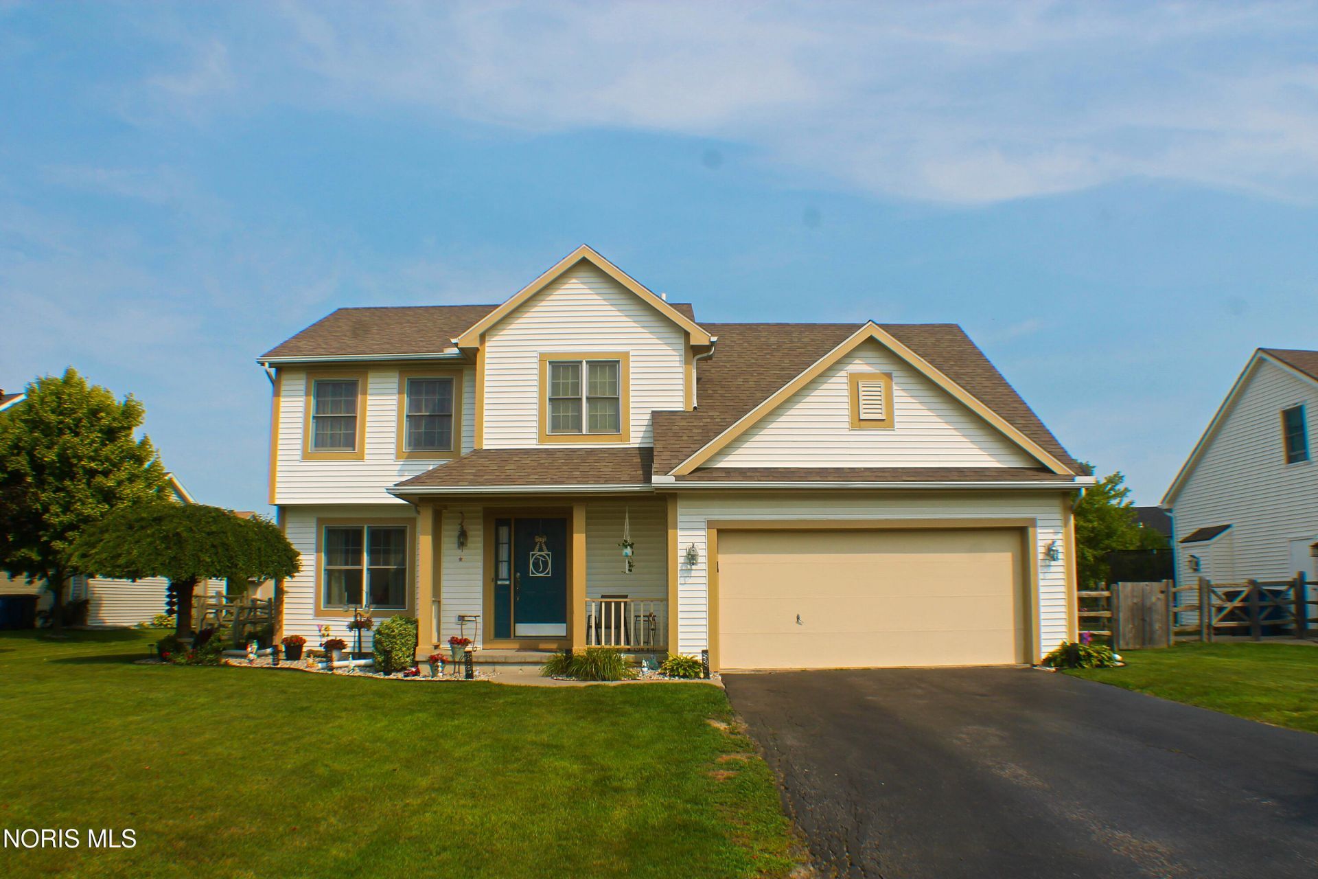 437 Wolf Creek Court , Perrysburg, OH 43551 Main Photo
