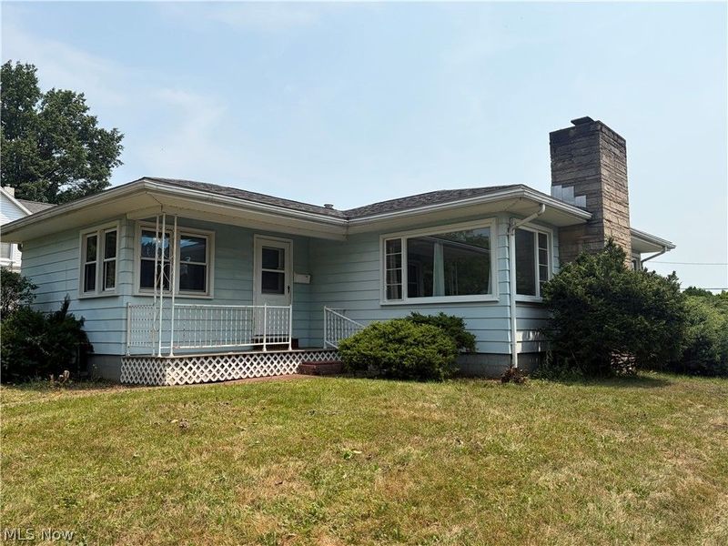 404 Jackson Avenue NE, Brewster, OH 44613 Photo 1